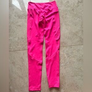 Hot Pink Neon Leggings Workout Gym Train Athletic Athleisure NWOT Tight CrossFit